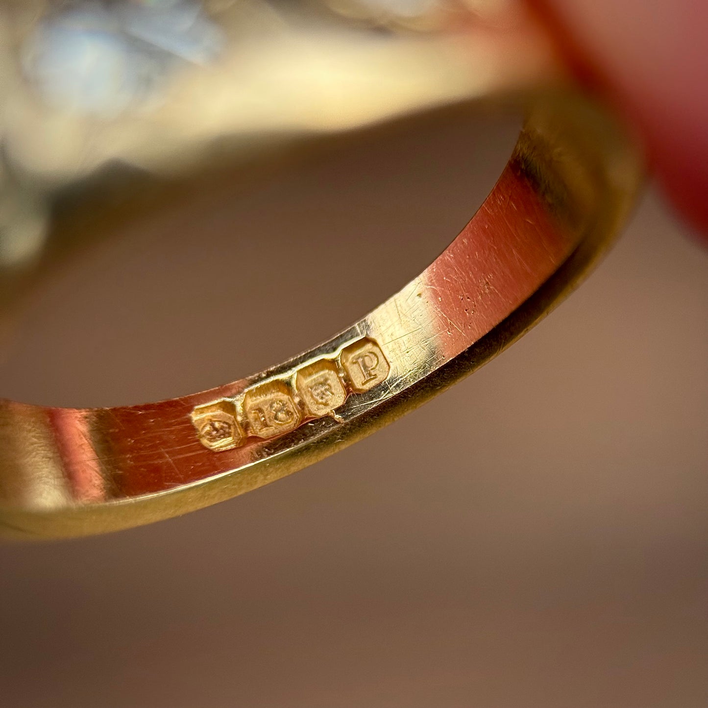 18ct Gold Antique Hallmarked 0.75ct Old Cut Diamond three stone gypsy ring Heavy