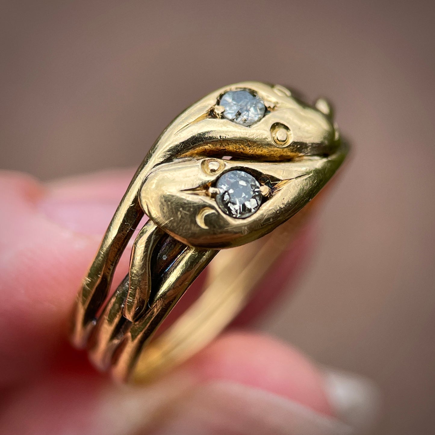 18CT Gold Antique Victorian (1858) Old Cut Diamond Double Headed Snake Ring