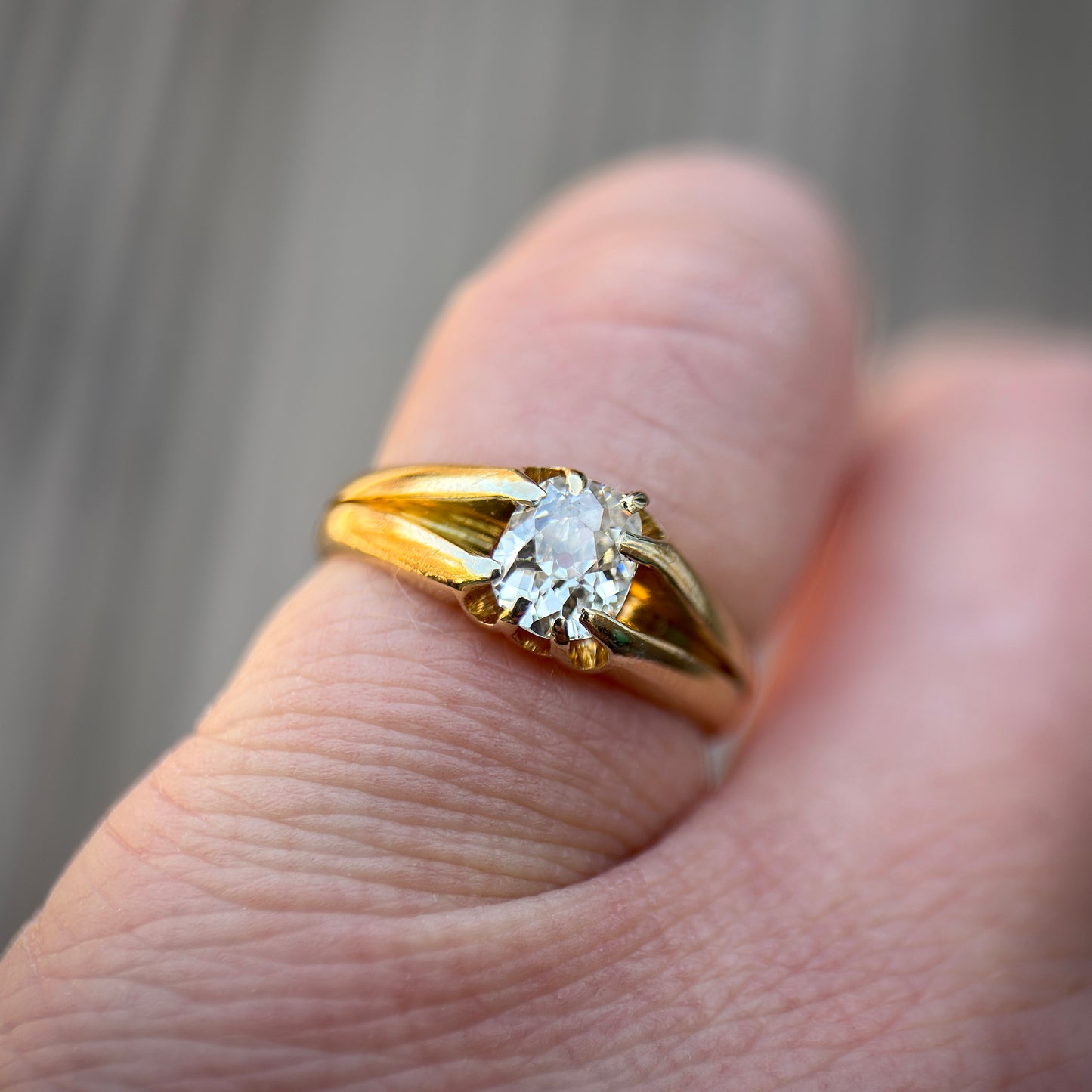18ct Gold Antique Fully Hallmarked 0.68ct Elongated Old Cut Diamond gypsy Ring