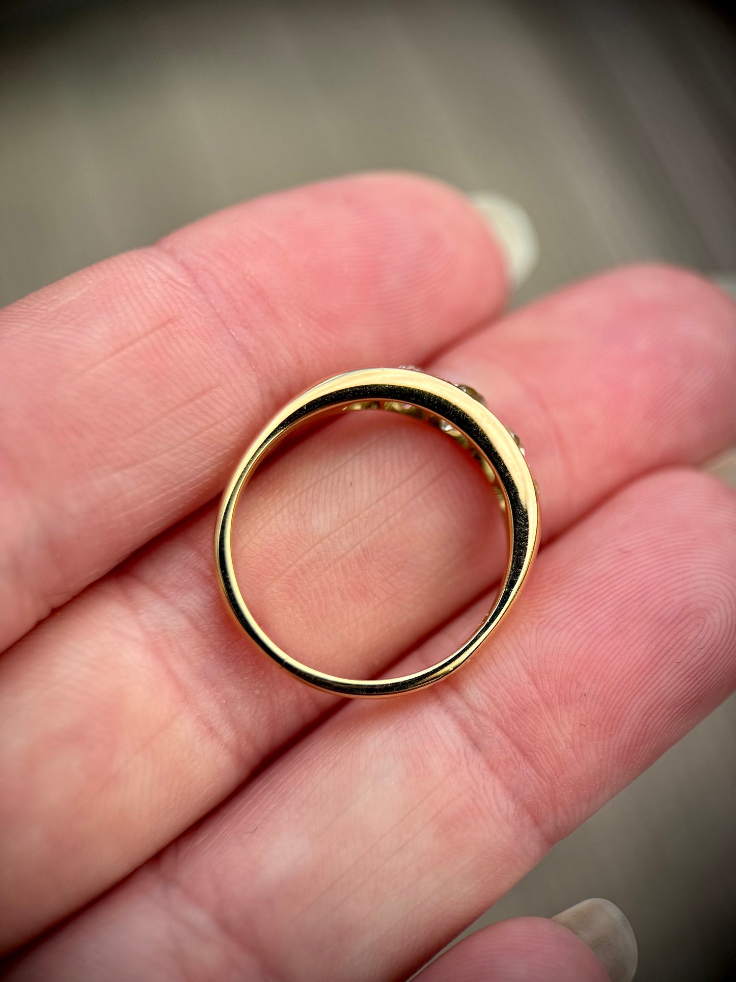 18ct Gold Antique 0.80ct Old Cut Diamond Five Stone Half Hoop Ring Size N