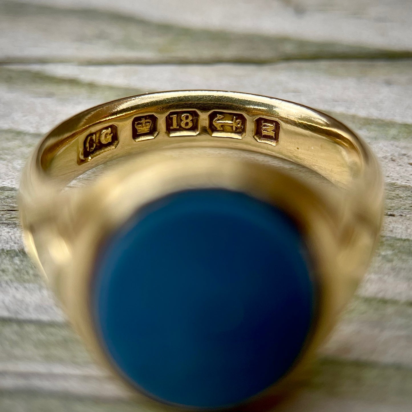 *Reserved* 18ct Gold Fully Hallmarked Antique Victorian Intaglio Solitaire Signet Ring 9.8g
