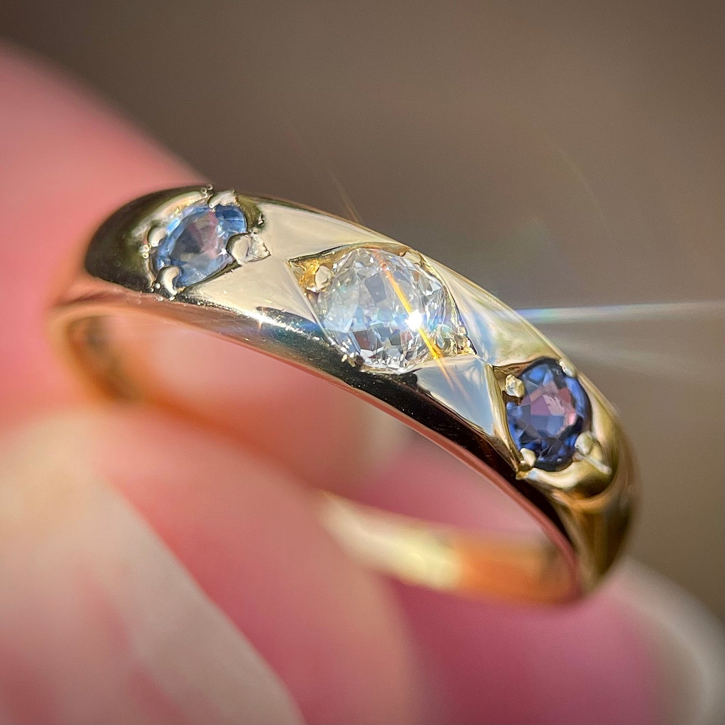 18ct Gold Antique Three Stone Old Cut Diamond & Sapphire Gypsy Ring Band