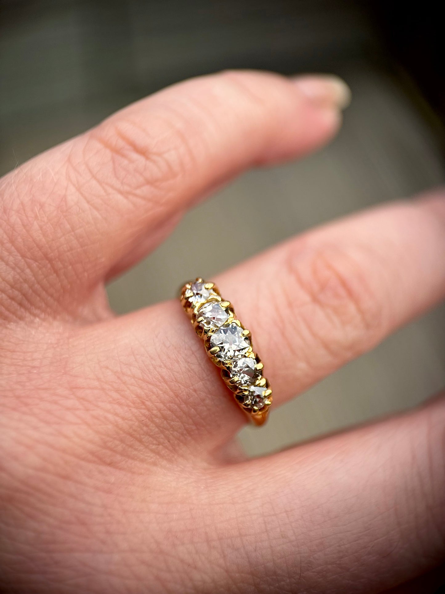 18ct Gold Antique 1.15ct Old Cut Diamond Five Stone Half Hoop Ring Size O