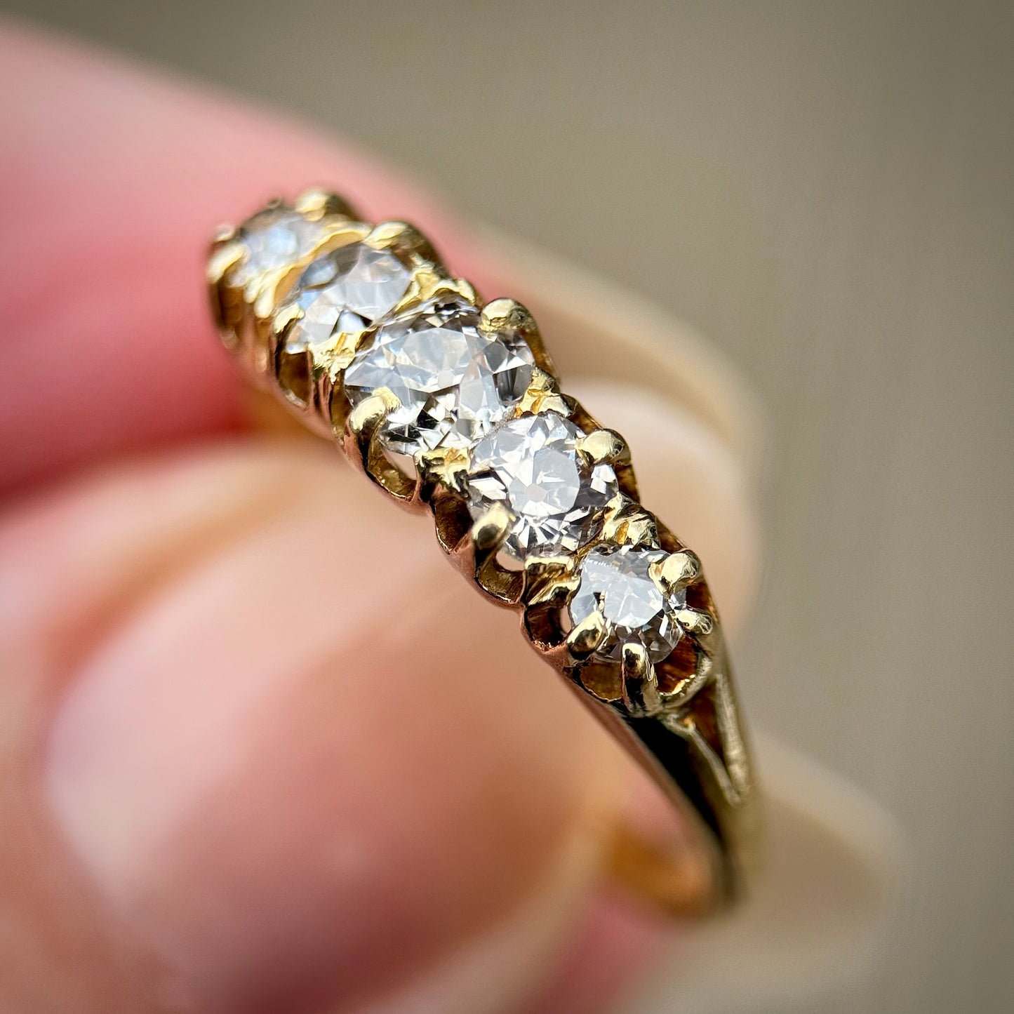 18ct Gold Antique 1.15ct Old Cut Diamond Five Stone Half Hoop Ring Size O