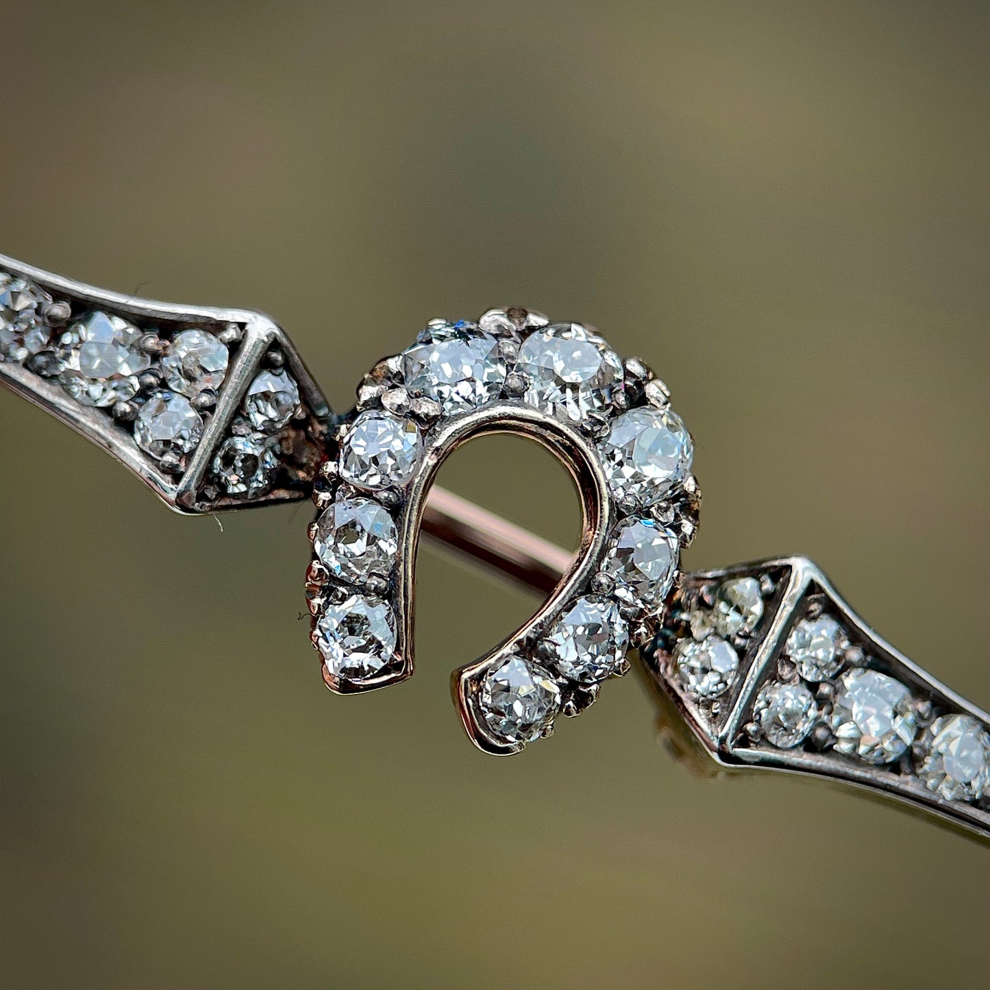 Antique Gold & Silver 1.00ct Old Cut Diamond Equestrian HorseShoe Brooch Bar Pin