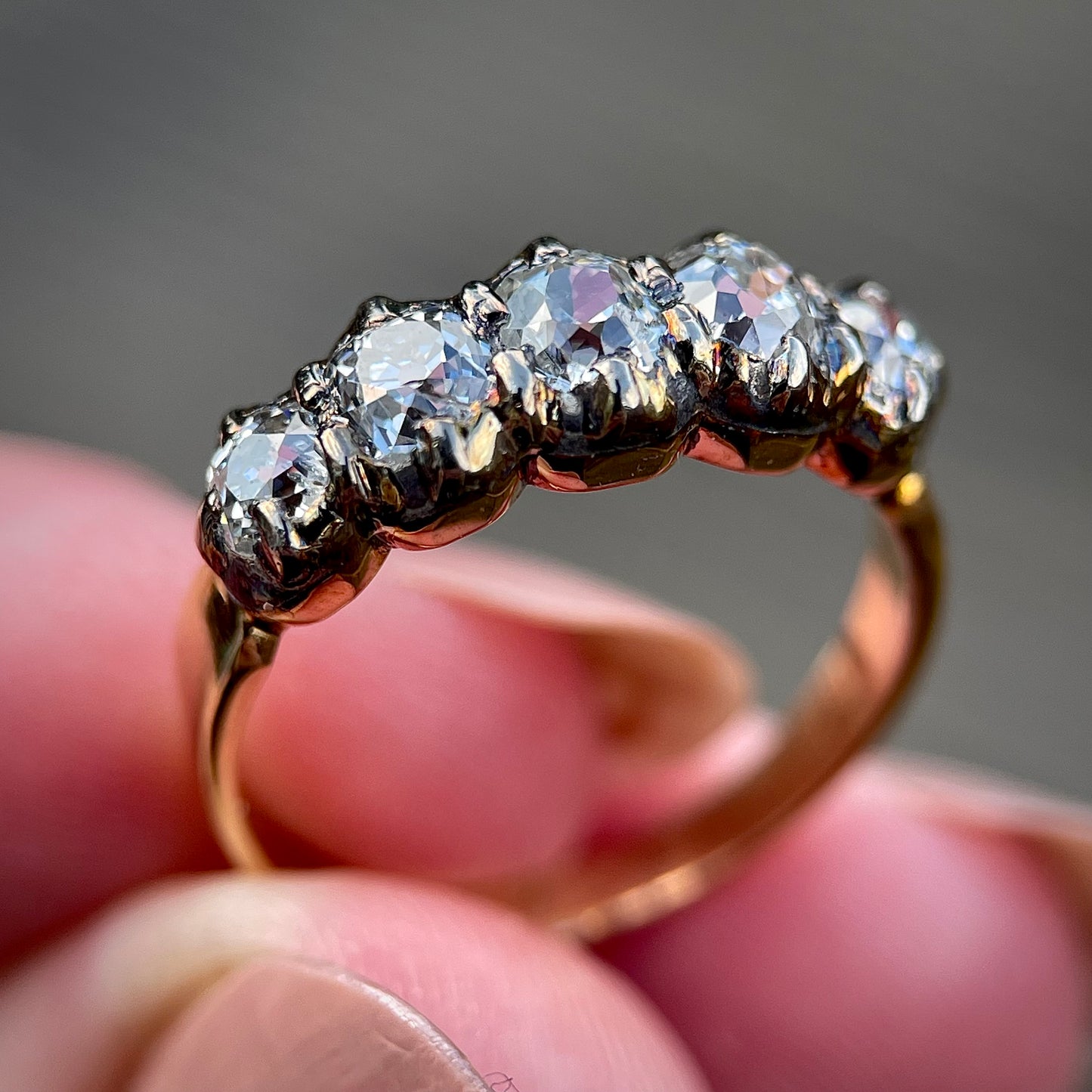 18ct Gold Antique Georgian Victorian Old Cut Diamond Five Stone Half Hoop Ring