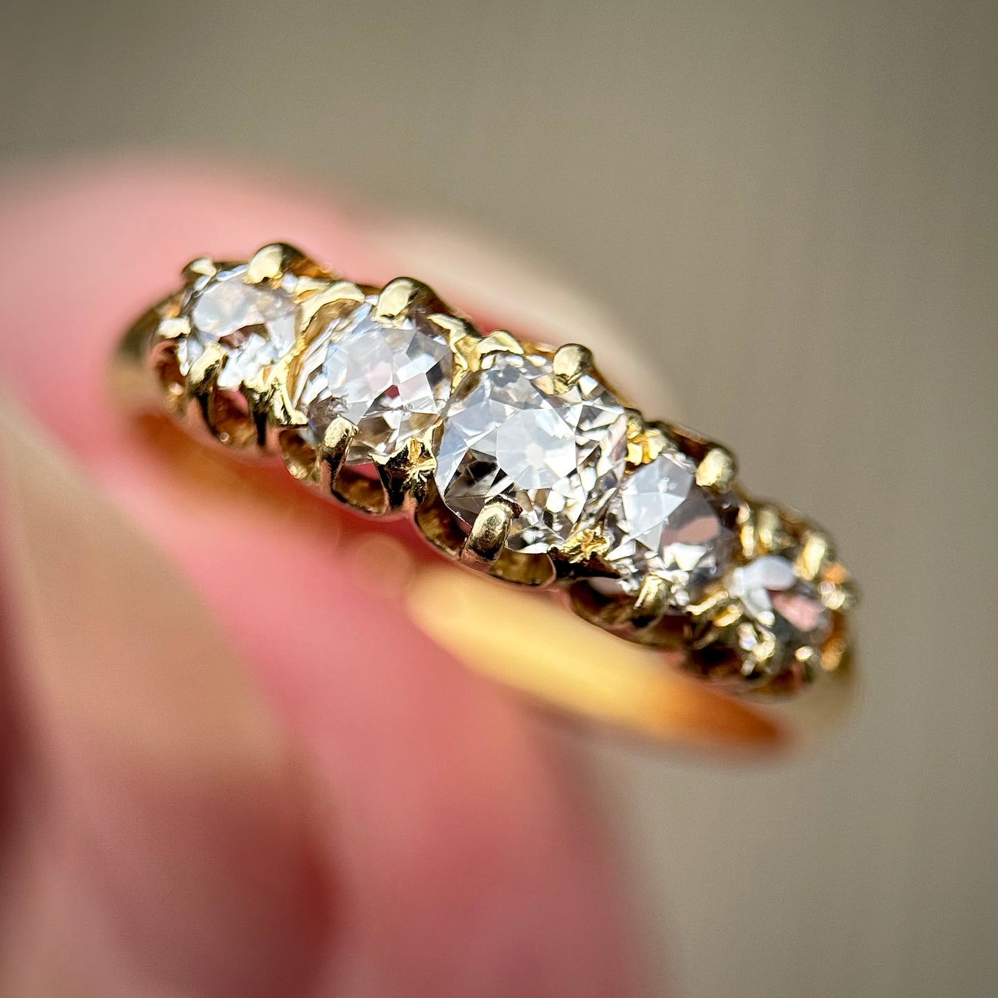 18ct Gold Antique 1.15ct Old Cut Diamond Five Stone Half Hoop Ring Size O