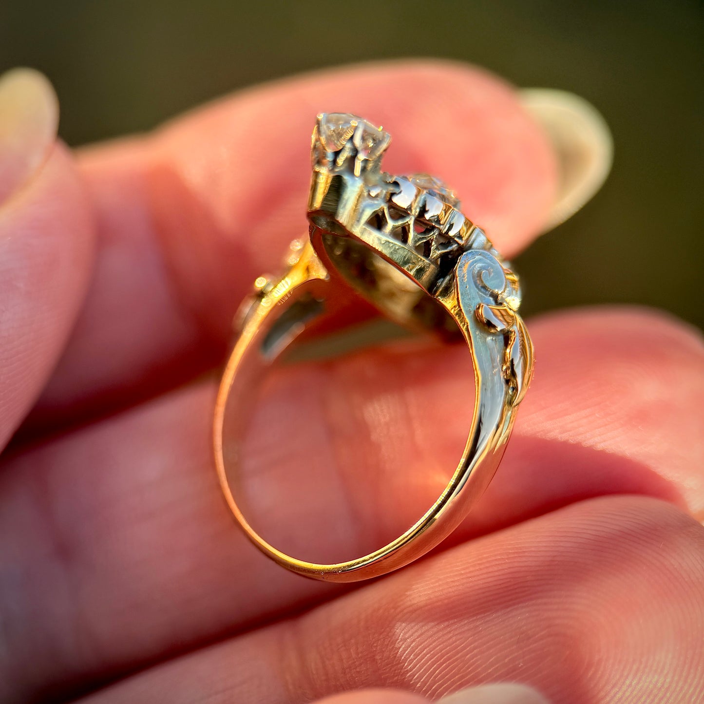 18ct Gold Antique Victorian 2.00ct Old Cut & Rose Cut Diamond Navette Ring
