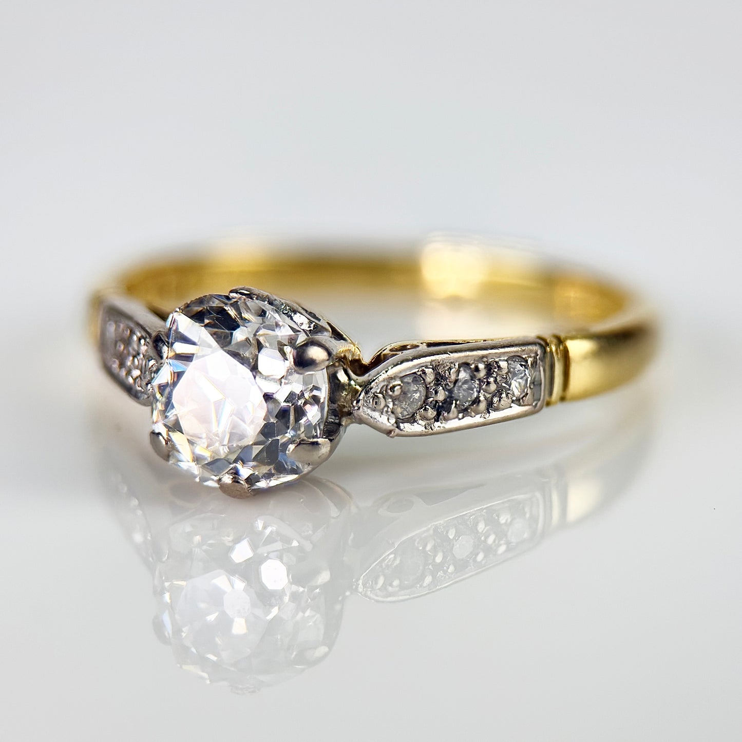 18ct Gold 0.68ct Old Mine Cut Diamond Solitaire Engagement Ring 2.3g