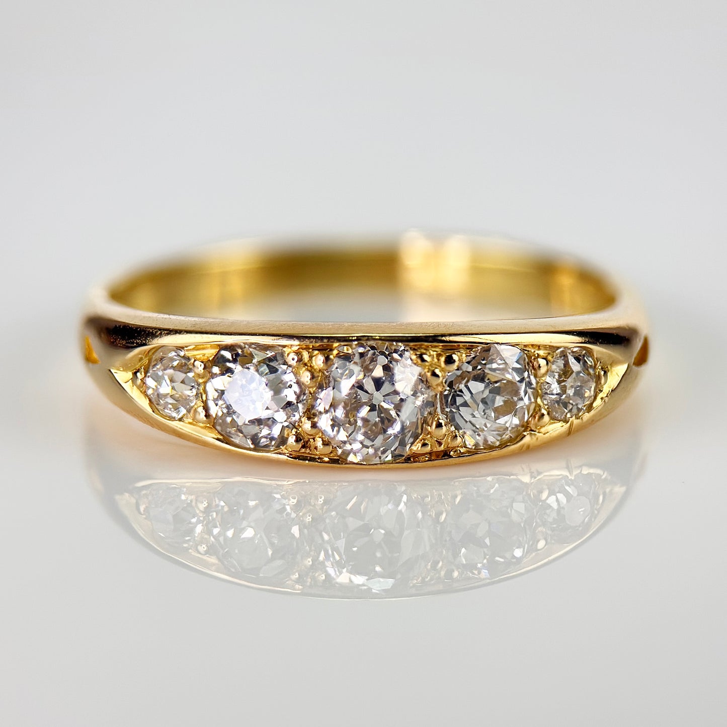 18ct Gold Antique 0.80ct Old Cut Diamond Five Stone Half Hoop Ring Size N