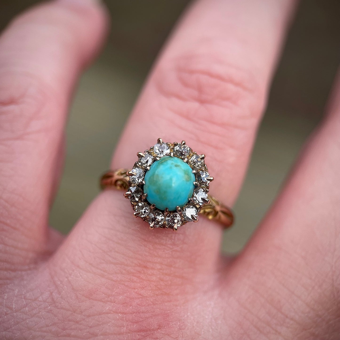 18CT Gold Antique Victorian Turquoise & 0.48ct Old Cut Diamond Cluster Ring