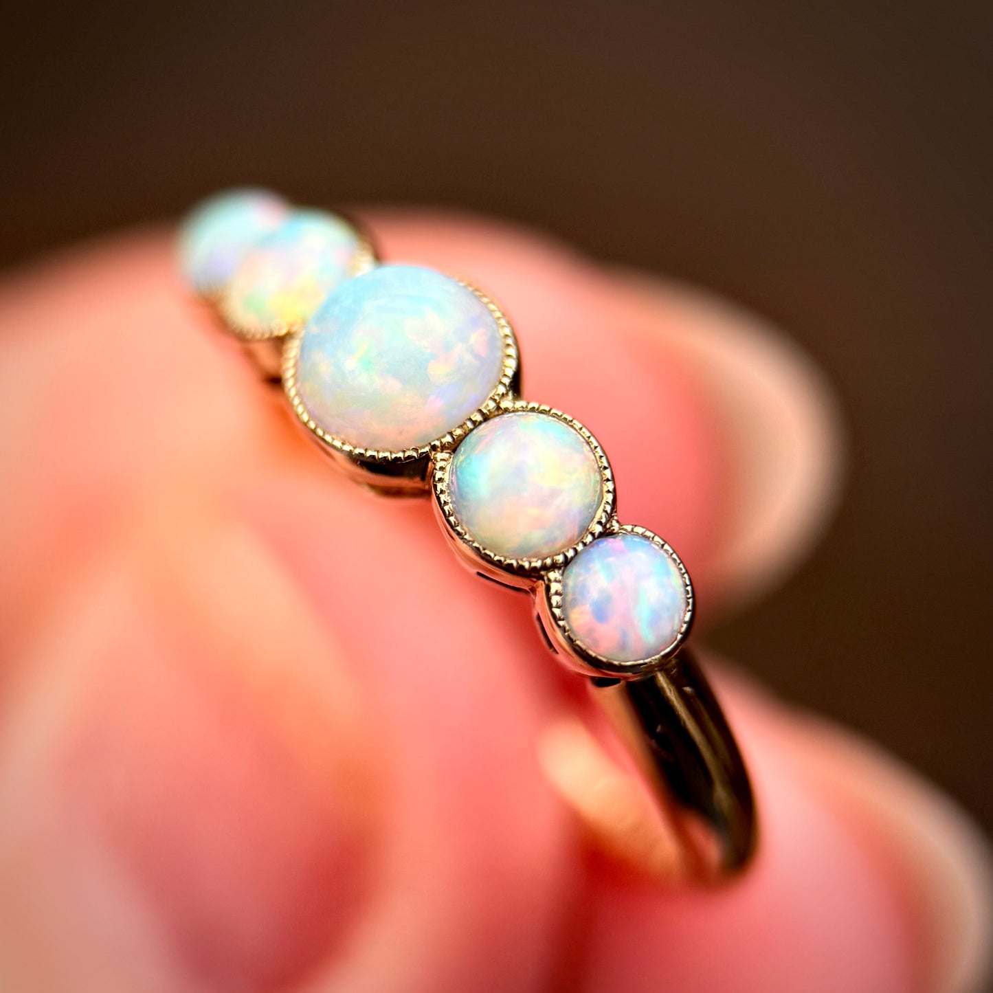 18CT Gold antique fiery crystal Opal five stone half hoop milgrain set ring