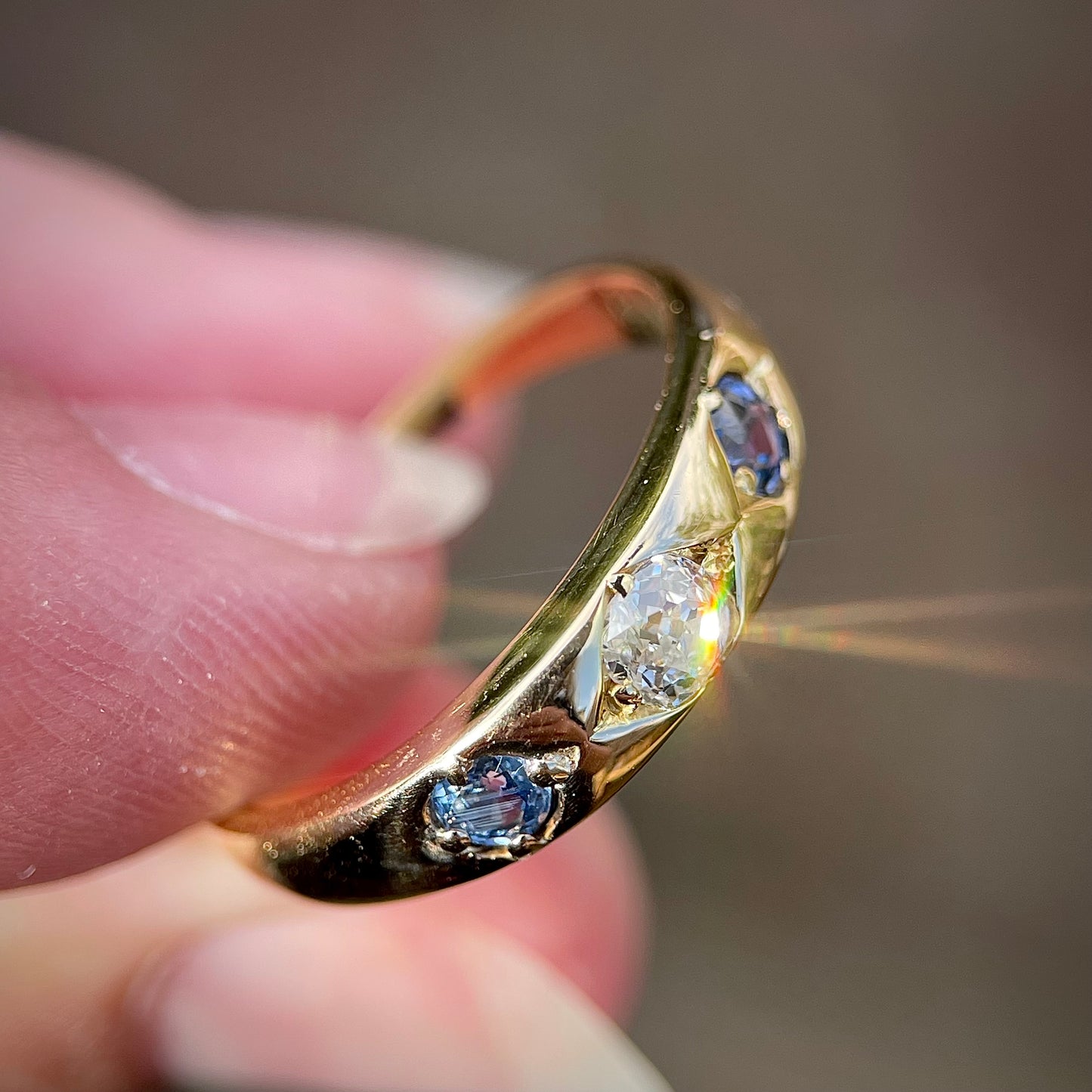 18ct Gold Antique Three Stone Old Cut Diamond & Sapphire Gypsy Ring Band
