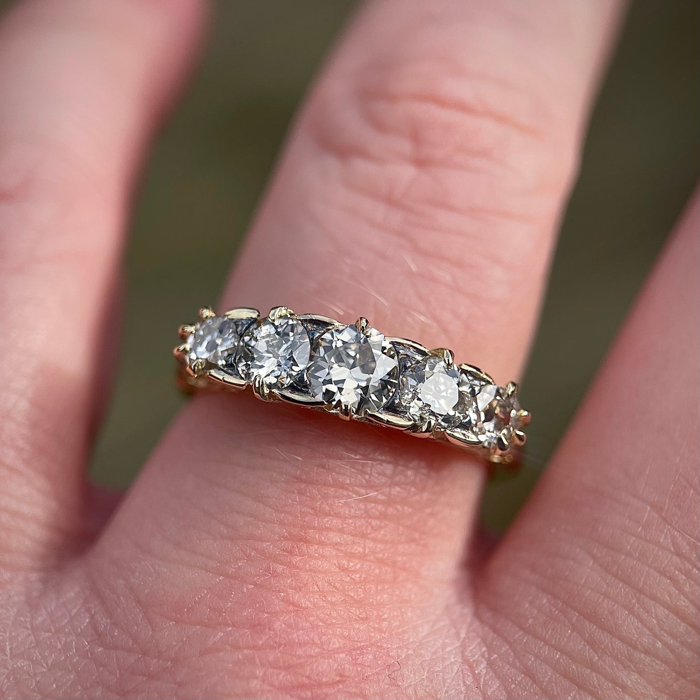 18ct Gold 1.55ct Antique Old Cut Diamond Five Stone Ring Size O 1/2