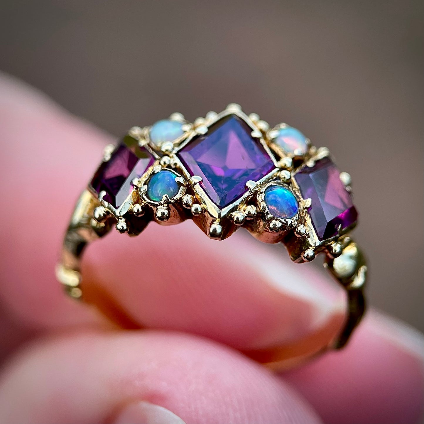 18ct Gold Antique Amethyst & Opal Art Nouveau Arts & Crafts Ring Size J