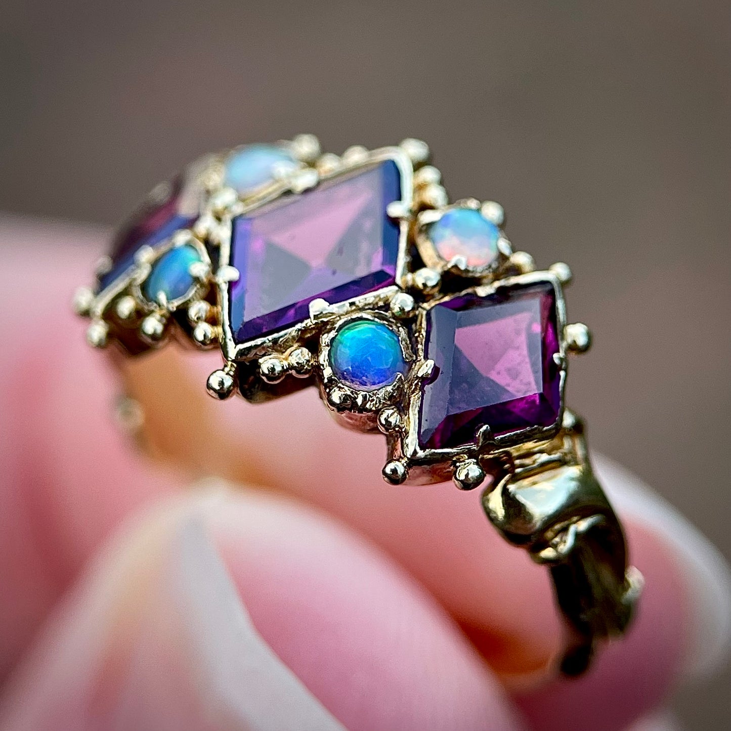 18ct Gold Antique Amethyst & Opal Art Nouveau Arts & Crafts Ring Size J