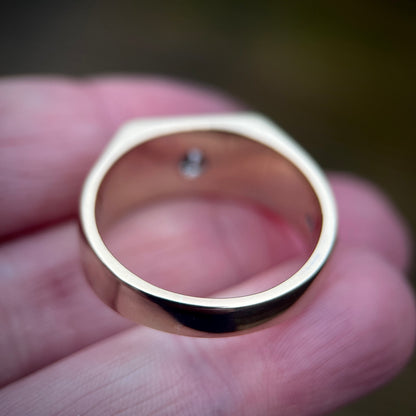 9CT Gold Diamond Solitaire Signet Gypsy Ring Heavy 9.7 grams Size U 1/2