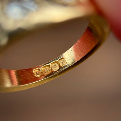 18ct Gold Antique Hallmarked 0.75ct Old Cut Diamond three stone gypsy ring Heavy
