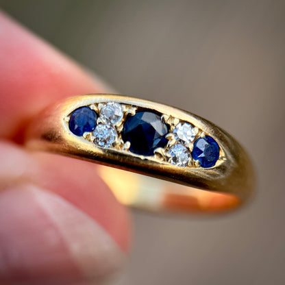 18ct Gold Sapphire & Old Cut Diamond gypsy Ring Heavy 5.4 grams Size R