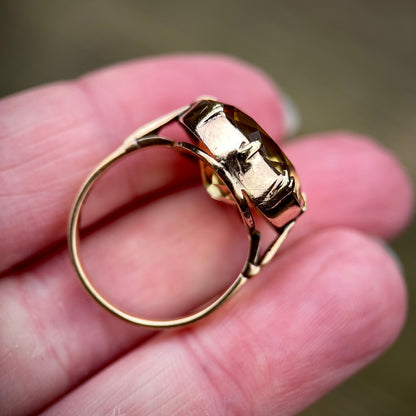 Impressive 15ct Gold Antique Georgian / Early Victorian 12.00ct Citrine Ring