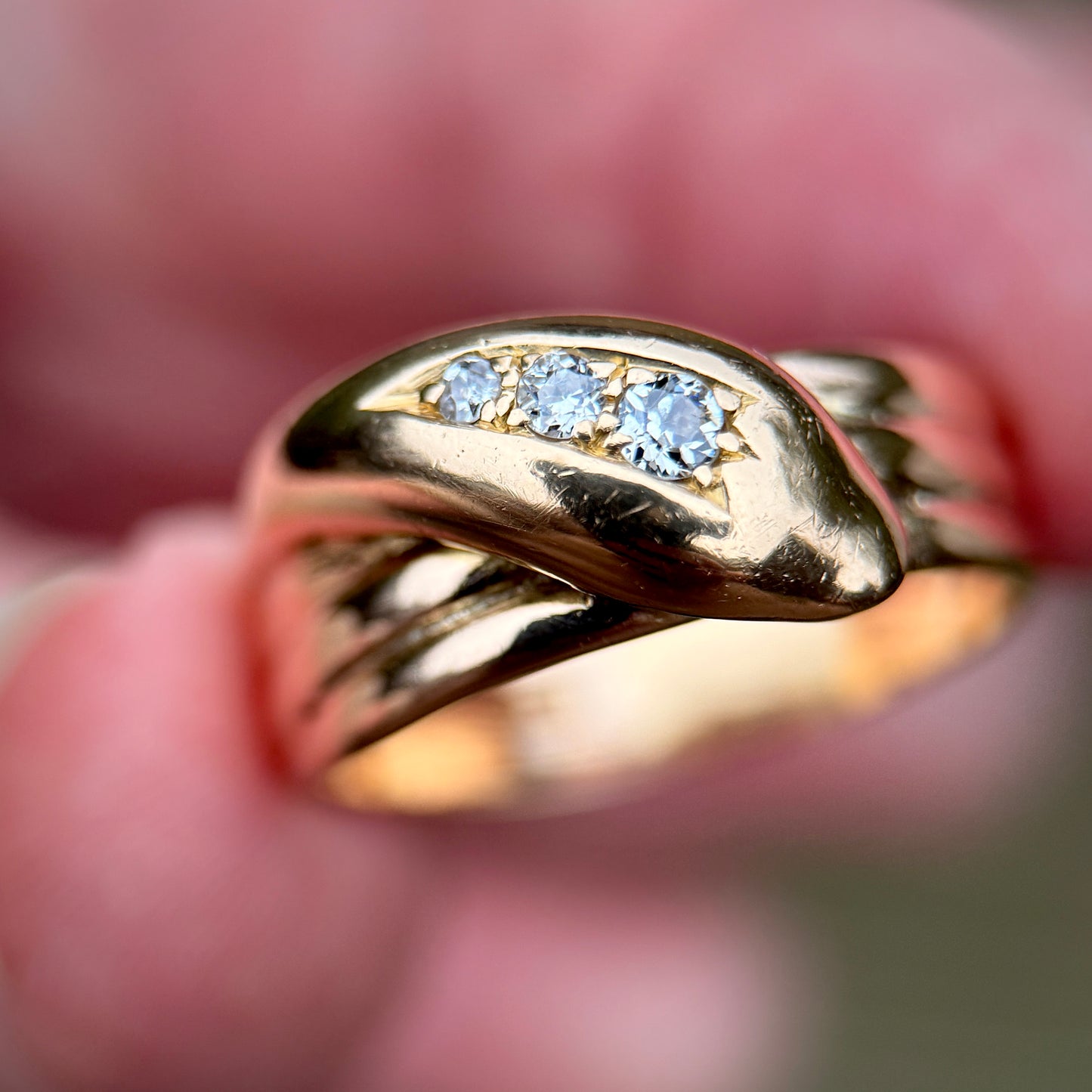 18CT Gold Antique Old Cut Diamond Snake Ring 9.2 grams