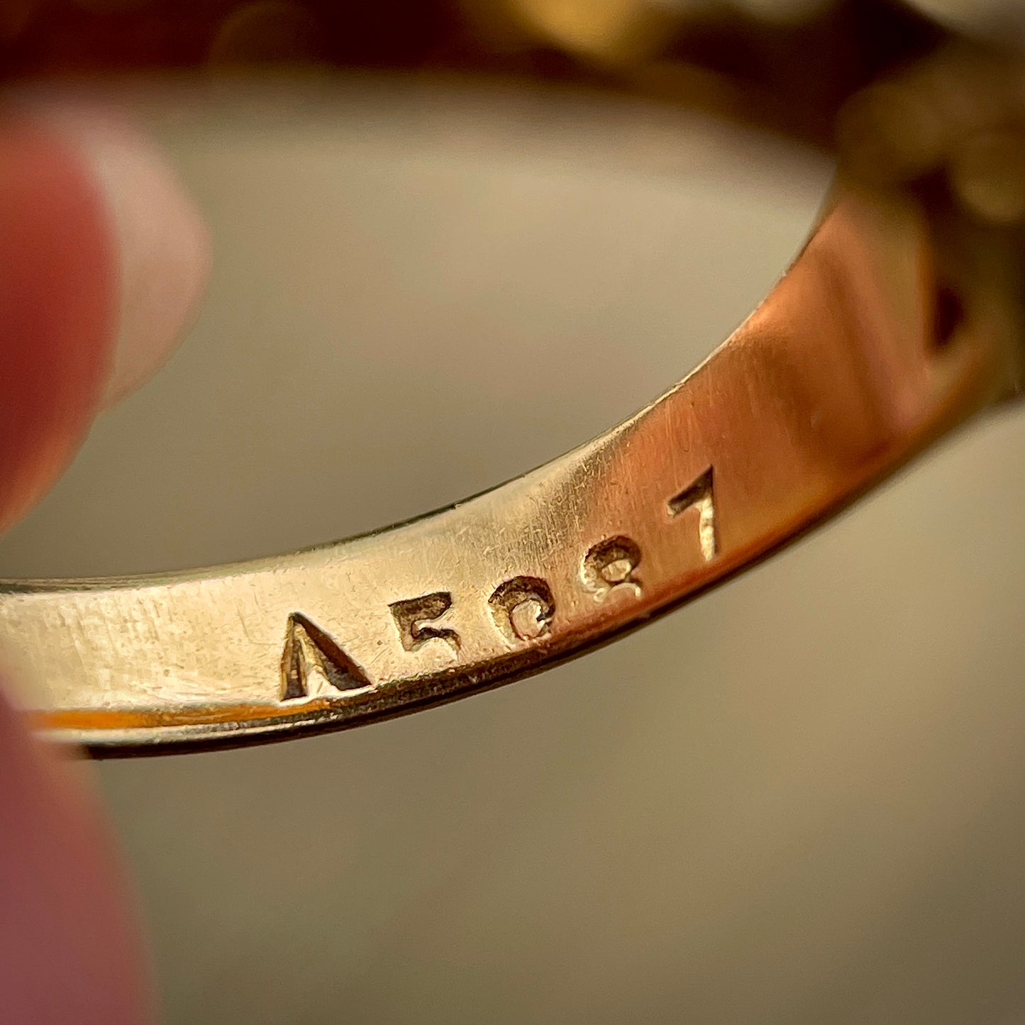 18CT Gold Large Antique Victorian Black Crystal Opal & Old Cut Diamond Ring