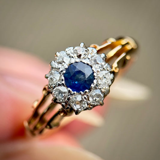 18CT Gold Antique 0.25ct Sapphire & 0.32ct Old Cut Diamond Cluster Ring
