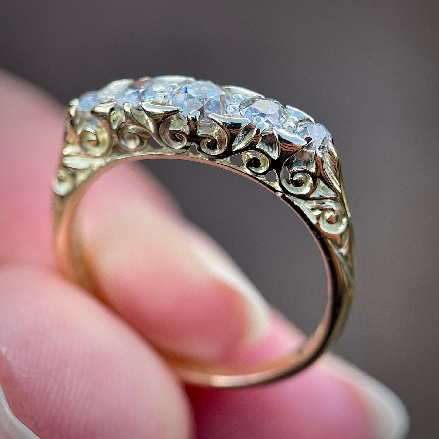 18ct Gold Antique Victorian 0.75ct Old Cut Diamond 5 Stone Ring