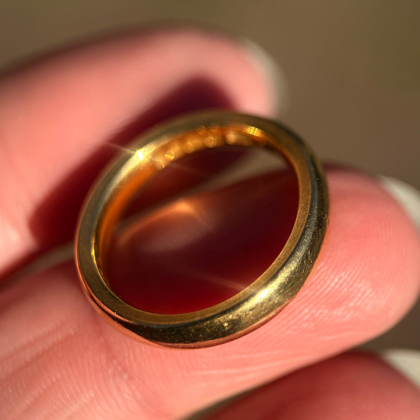 Antique Fully Hallmarked 22CT Gold Wedding ring band Size K Heavy 6.6 grams