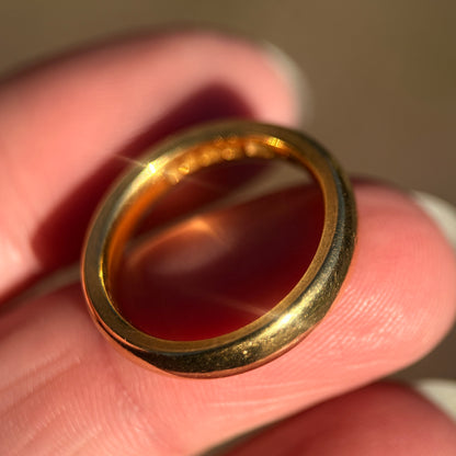 Antique Fully Hallmarked 22CT Gold Wedding ring band Size K Heavy 6.6 grams