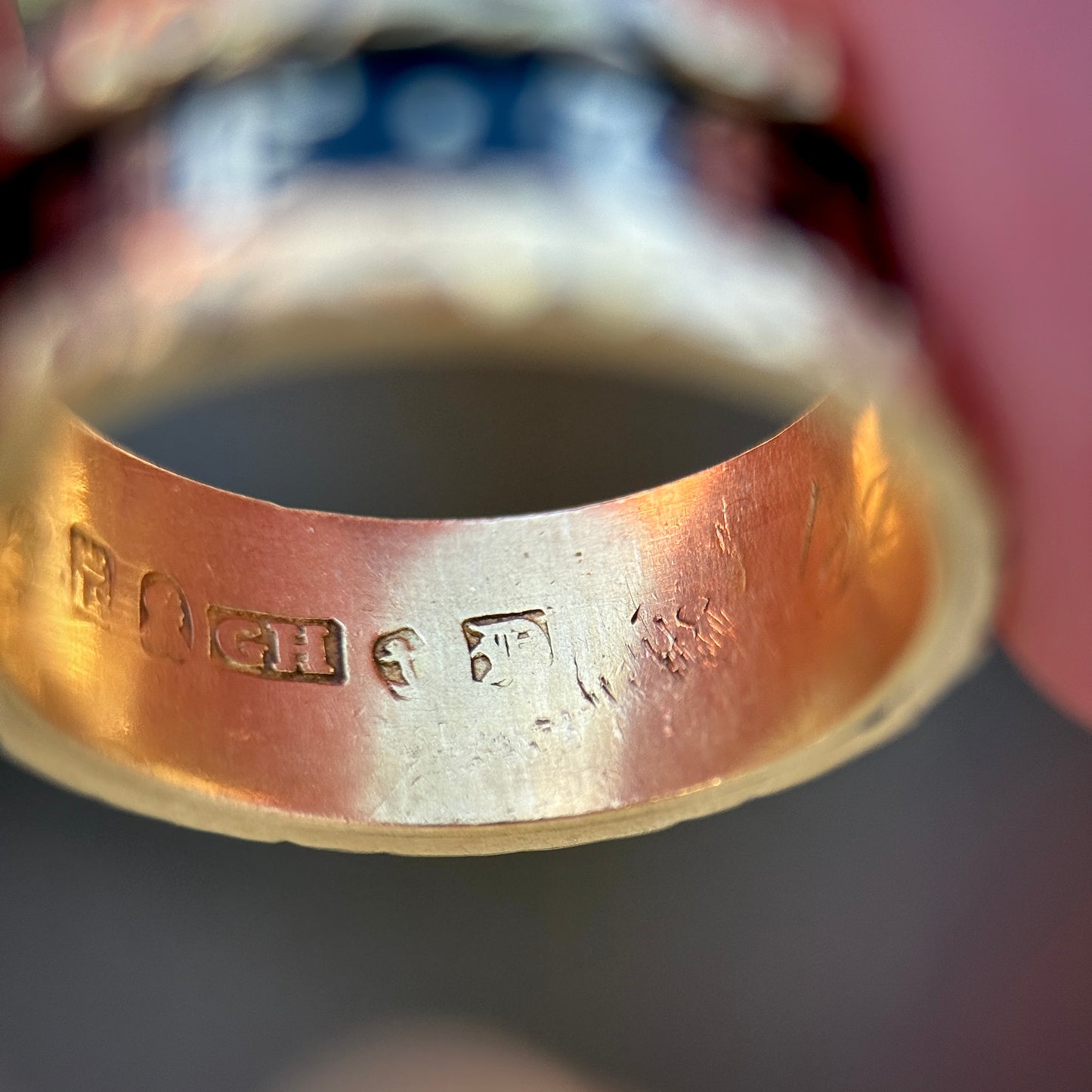 18ct Gold Antique Georgian 1827 Enamel Mourning Memorial Ring
