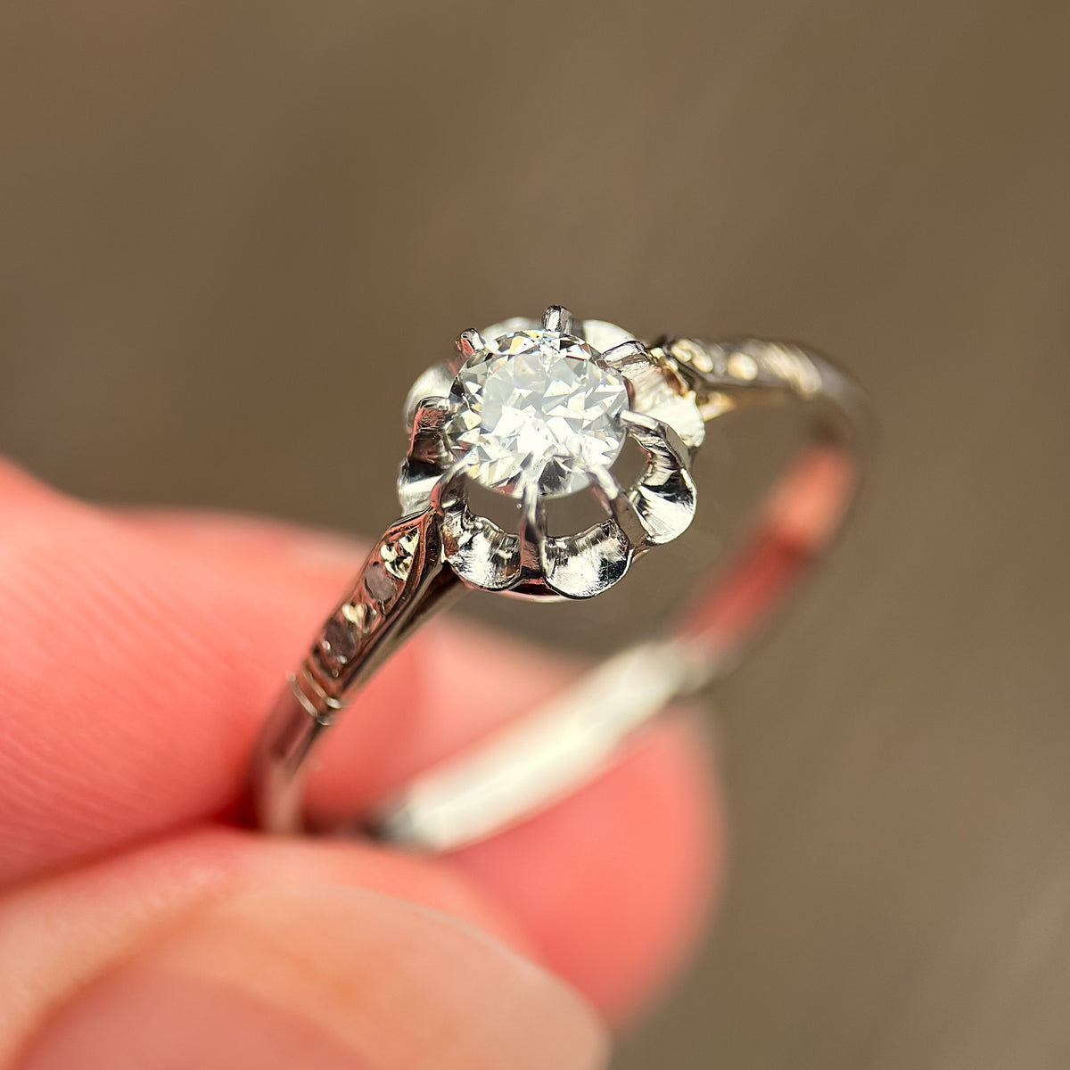 18ct gold French Art Deco 0.275ct Old Cut Diamond Solitaire buttercup ring