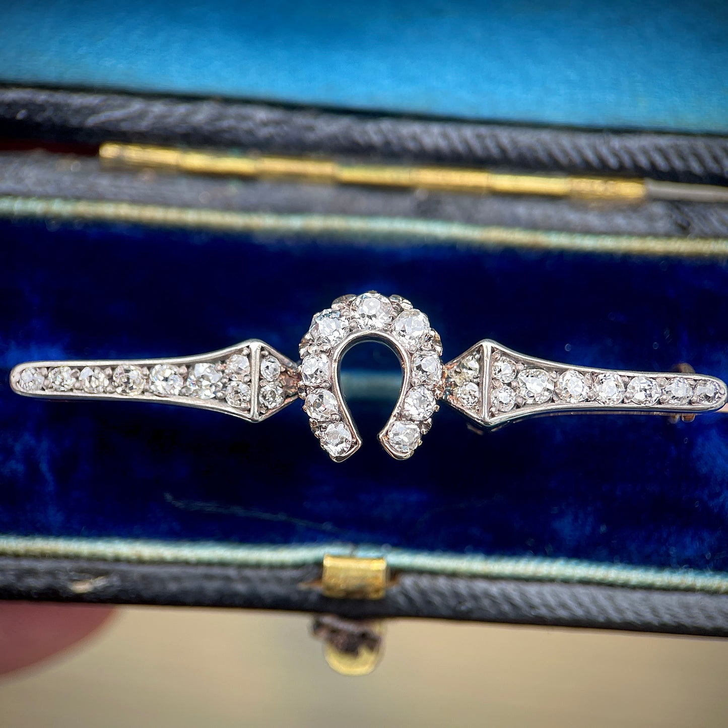 Antique Gold & Silver 1.00ct Old Cut Diamond Equestrian HorseShoe Brooch Bar Pin