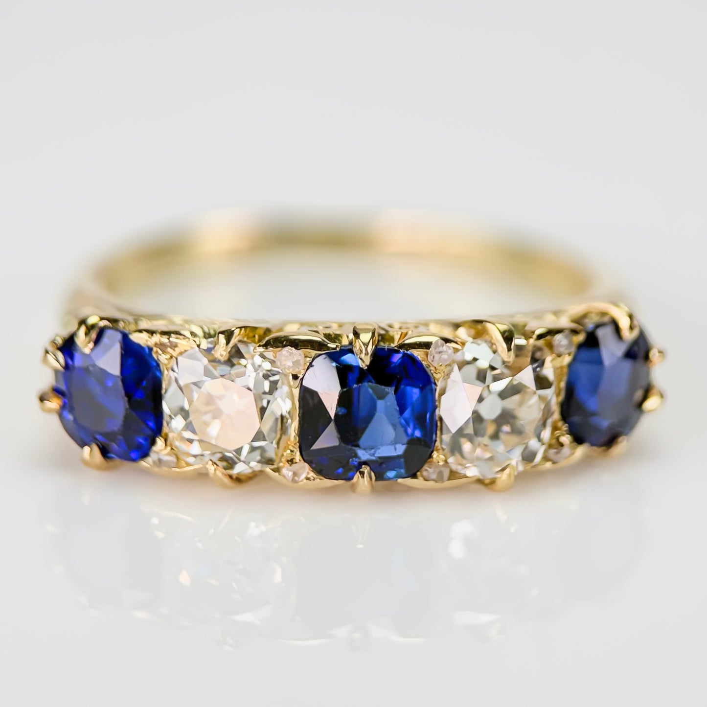 18ct Gold Antique Victorian 1.5ct Sapphire & 1ct Old Cut Diamond Five Stone Ring