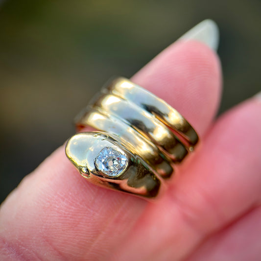 18CT Gold Antique Victorian 0.30ct Old Cut Diamond Snake Ring 9.7 grams