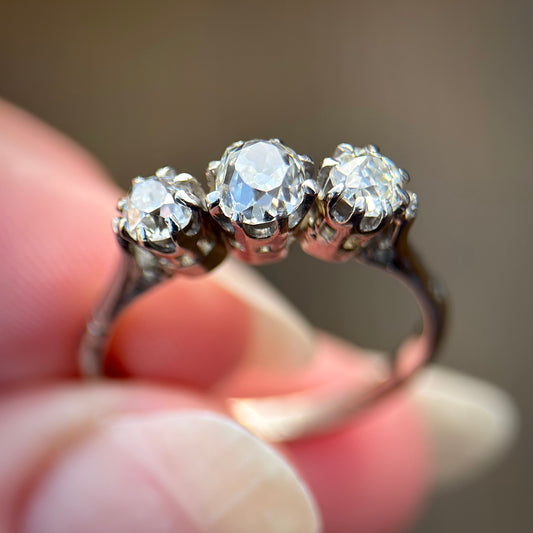 18ct Gold Antique 0.75ct Old Cut Diamond three Stone trilogy ring