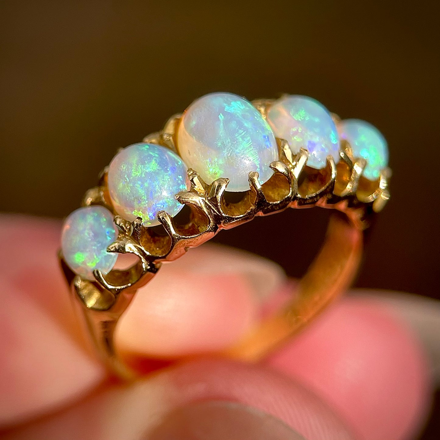 ***RESERVED for customer*** 18CT Gold Antique Victorian Fully Hallmarked 1896 Fiery Crystal Opal Ring