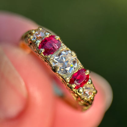 Antique Victorian Old Cut Diamond & Ruby Five 5 stone 18ct Gold Ring Size L