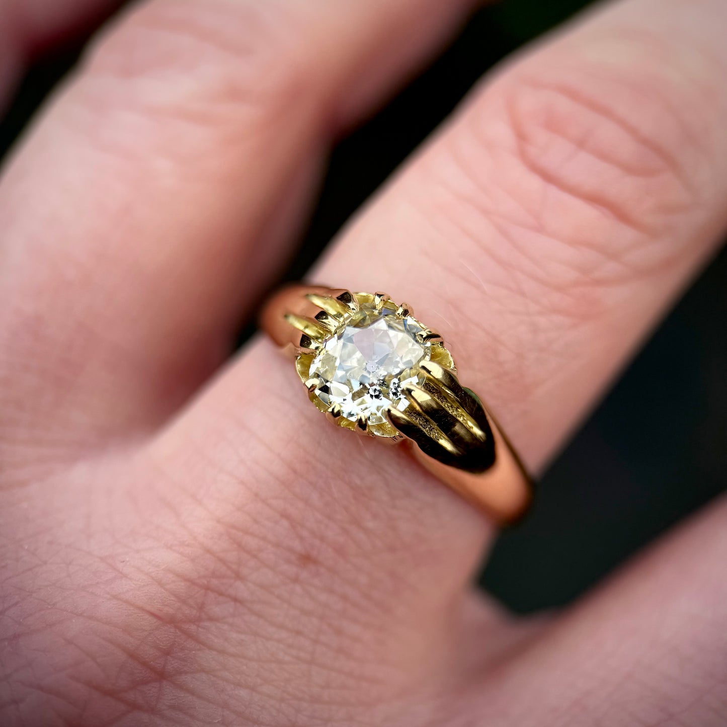 18ct Gold Antique Fully Hallmarked 1.21ct Old Cut Diamond gypsy Ring