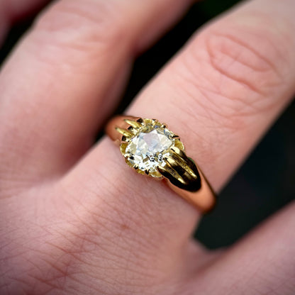 18ct Gold Antique Fully Hallmarked 1.21ct Old Cut Diamond gypsy Ring