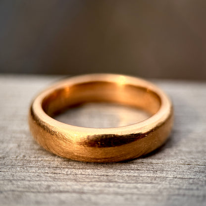 Antique Fully Hallmarked 22CT Gold Wedding ring band Size L 1/2 Heavy 9.9 grams