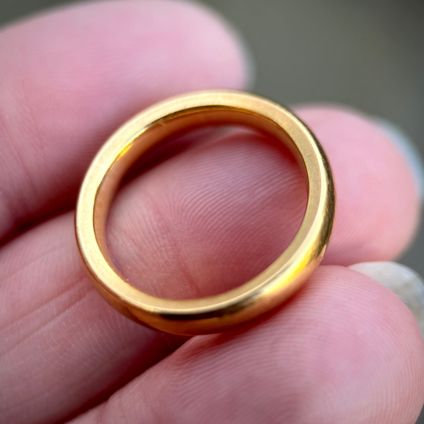 Antique Fully Hallmarked 22CT Gold Wedding ring band Size K Heavy 6.6 grams