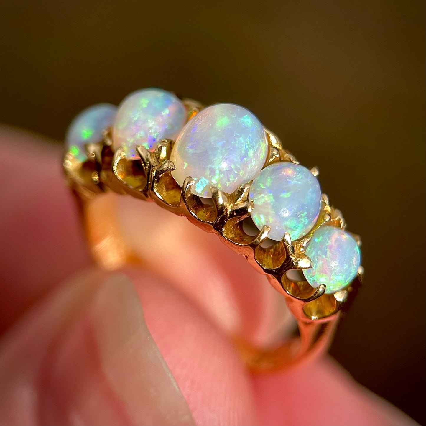 ***RESERVED for customer*** 18CT Gold Antique Victorian Fully Hallmarked 1896 Fiery Crystal Opal Ring