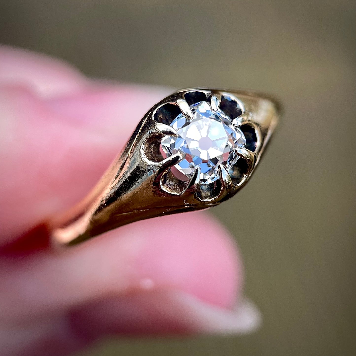 RARE 18ct Gold Antique 0.80ct Old Cut Peruzzi Diamond Solitaire Gypsy Ring