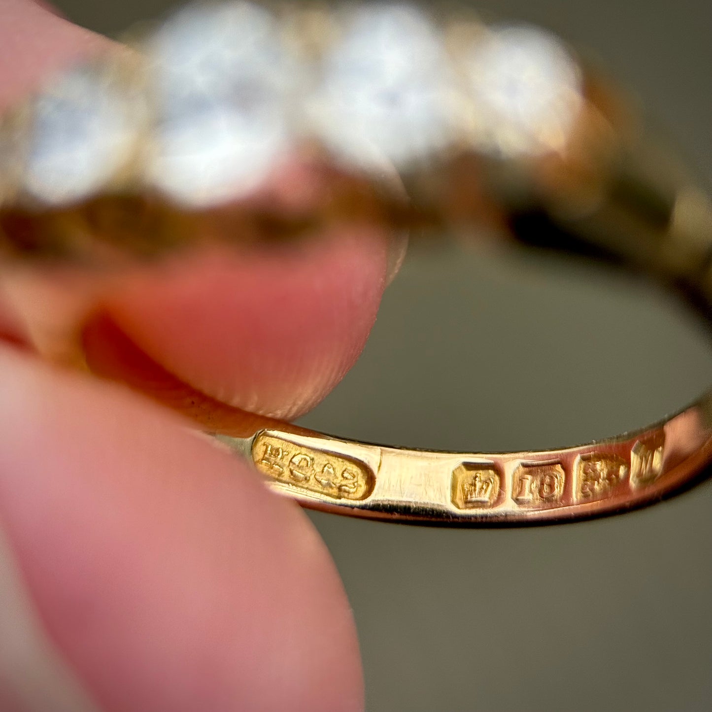 18ct Gold 0.87ct Antique Fully Hallmarked Old Cut Diamond Five Stone Ring