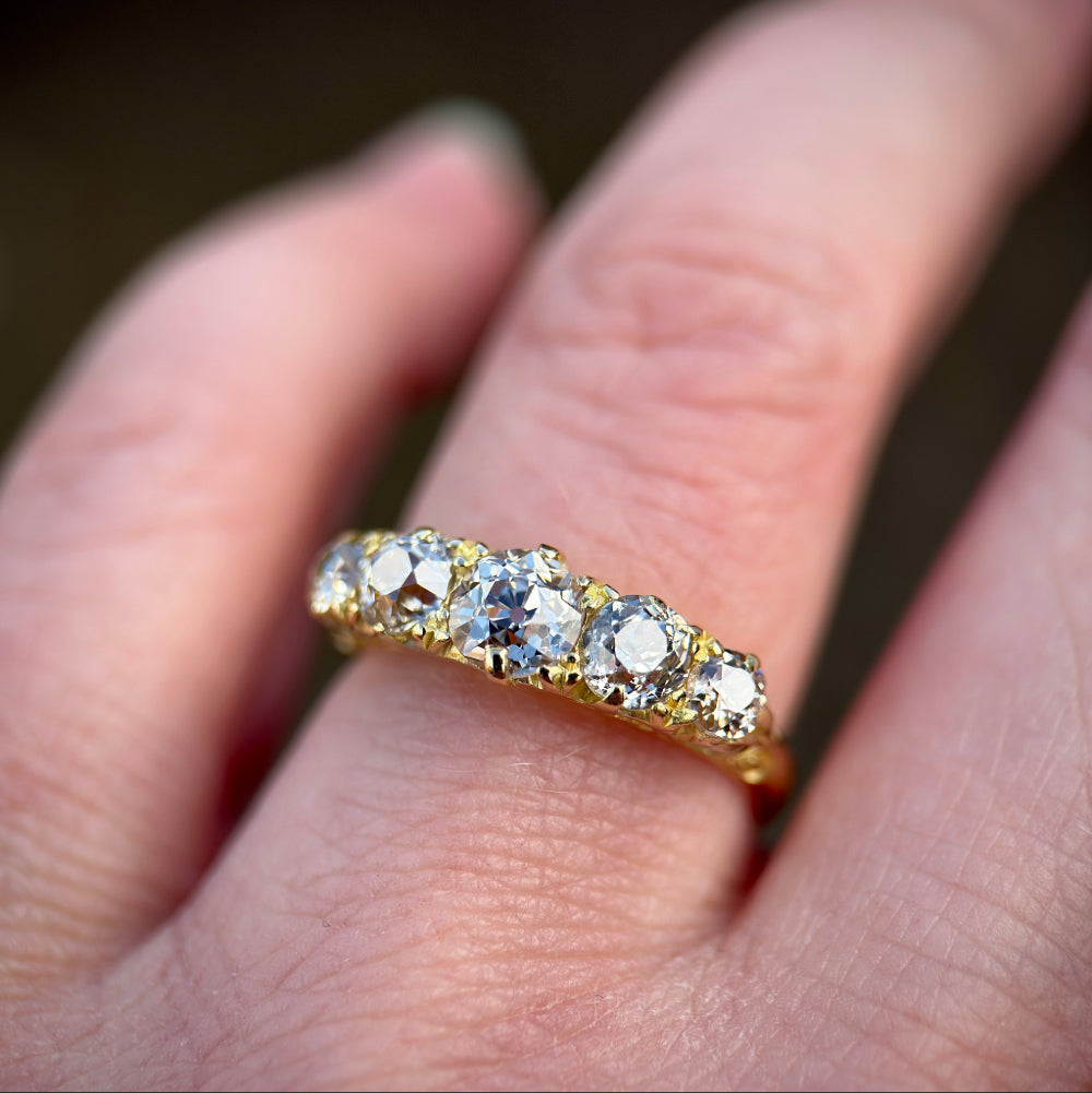 18ct Gold 1.625ct Antique Fully Hallmarked Old Cut Diamond Five Stone Ring