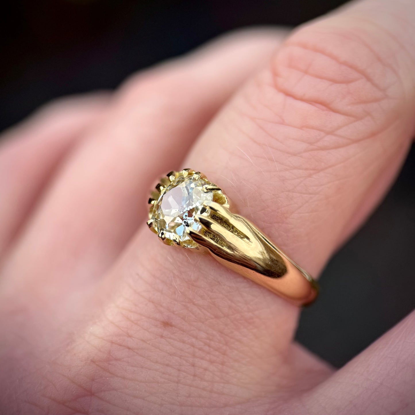 18ct Gold Antique Fully Hallmarked 1.21ct Old Cut Diamond gypsy Ring