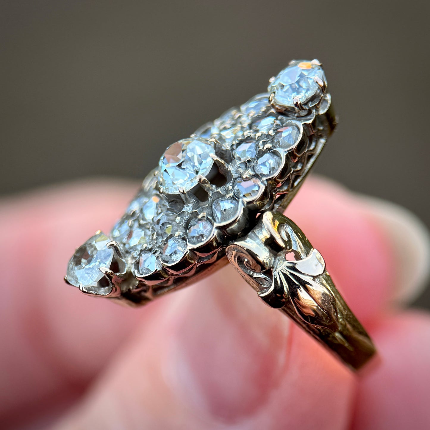 18ct Gold Antique Victorian 2.00ct Old Cut & Rose Cut Diamond Navette Ring