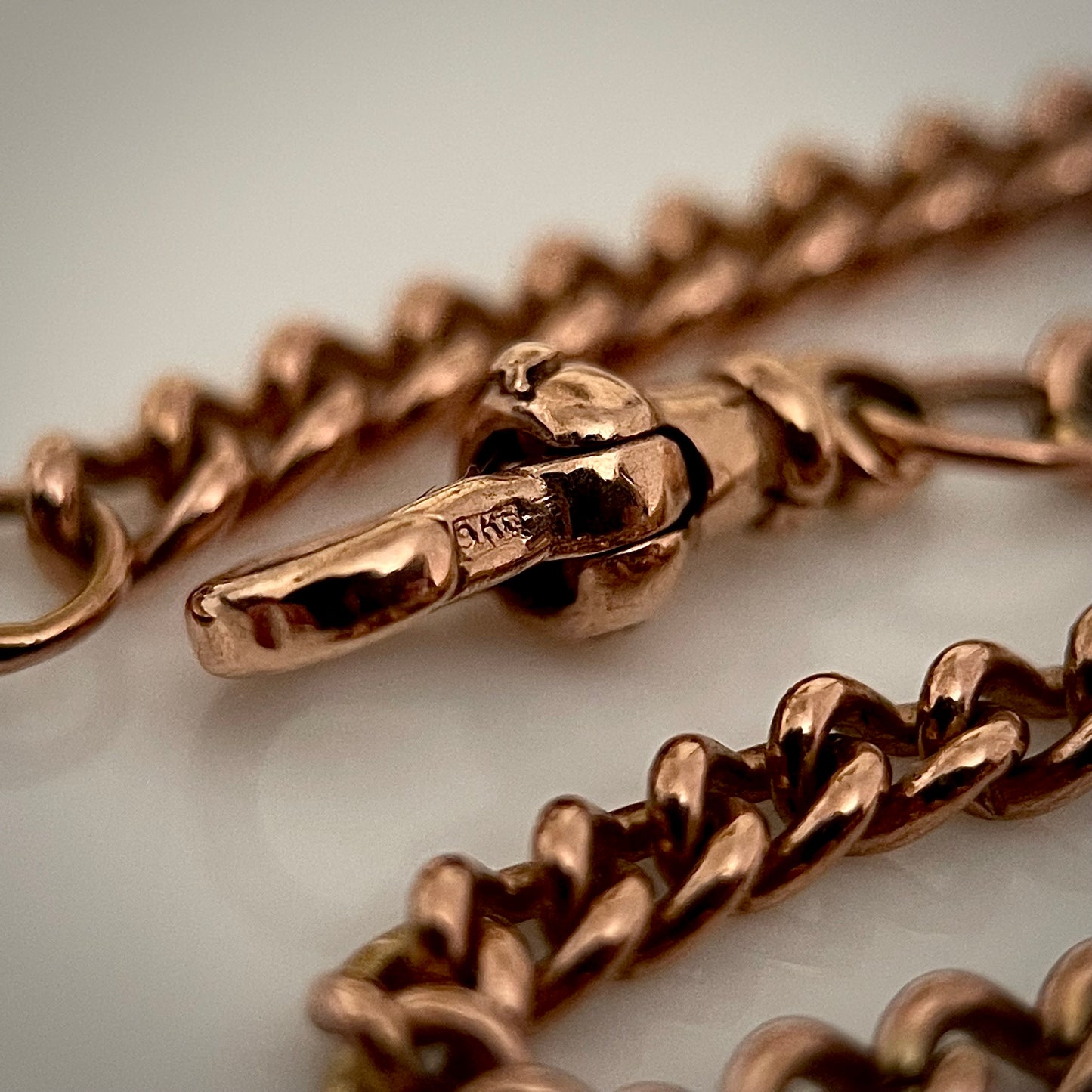 9CT Solid Rose Gold Curb Link Chain 17 Inches With Dog Clip - Superb Quality