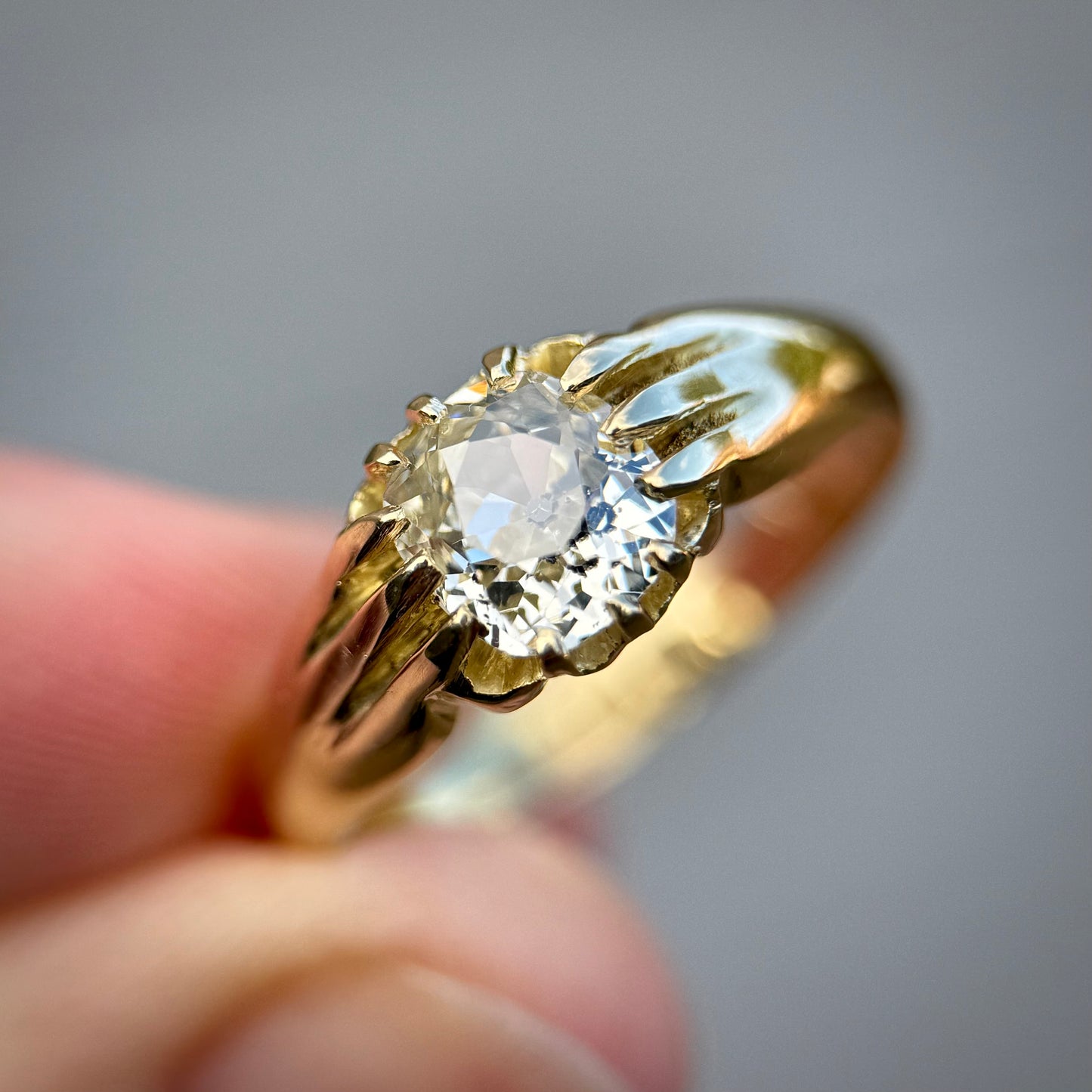 18ct Gold Antique Fully Hallmarked 1.21ct Old Cut Diamond gypsy Ring